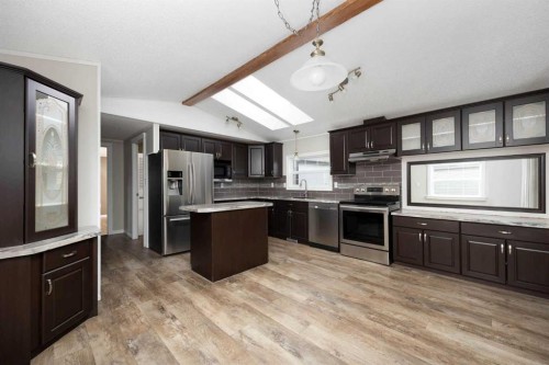 132 Grey Owl Place, Fort Mcmurray, AB - Indoor Photo Showing Kitchen With Stainless Steel Kitchen With Upgraded Kitchen