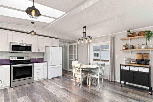 173 Cree Road, Fort Mcmurray, AB - Indoor Photo Showing Kitchen