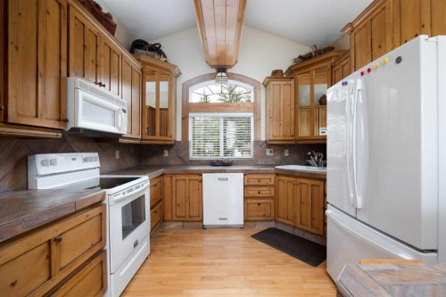223 Labonte Drive, Rural Athabasca County, AB - Indoor Photo Showing Kitchen