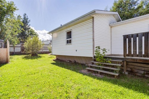 368 Grey Crescent, Fort Mcmurray, AB - Outdoor With Exterior