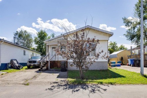 368 Grey Crescent, Fort Mcmurray, AB - Outdoor