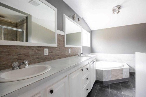 324 Evergreen Road, Rural Athabasca County, AB - Indoor Photo Showing Bathroom