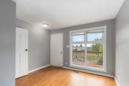 156 Rock Bay, Fort Mcmurray, AB - Indoor Photo Showing Other Room