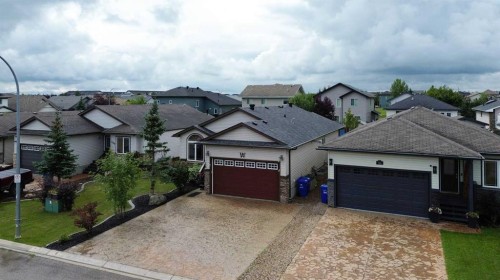 130 Peyton Way, Fort Mcmurray, AB 