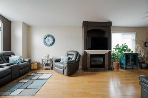 130 Peyton Way, Fort Mcmurray, AB 