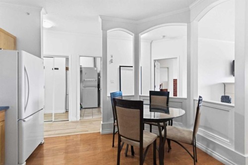 406-253 Gregoire Drive, Fort Mcmurray, AB - Indoor Photo Showing Dining Room