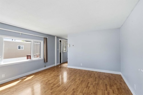 336 Grenfell Crescent, Fort Mcmurray, AB - Indoor Photo Showing Other Room