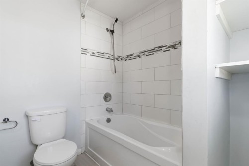336 Grenfell Crescent, Fort Mcmurray, AB - Indoor Photo Showing Bathroom