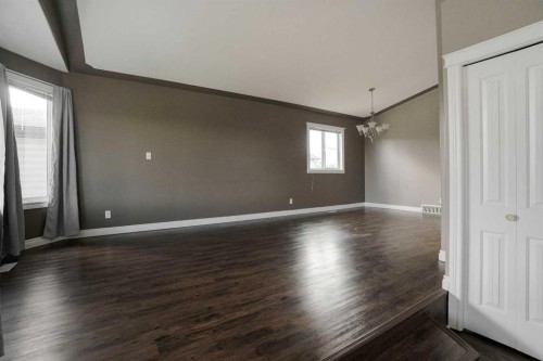 165 Balsam Way, Fort Mcmurray, AB - Indoor Photo Showing Other Room
