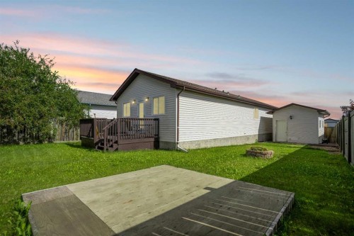 165 Balsam Way, Fort Mcmurray, AB - Outdoor With Deck Patio Veranda