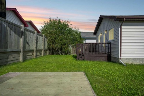 165 Balsam Way, Fort Mcmurray, AB - Outdoor With Deck Patio Veranda With Exterior