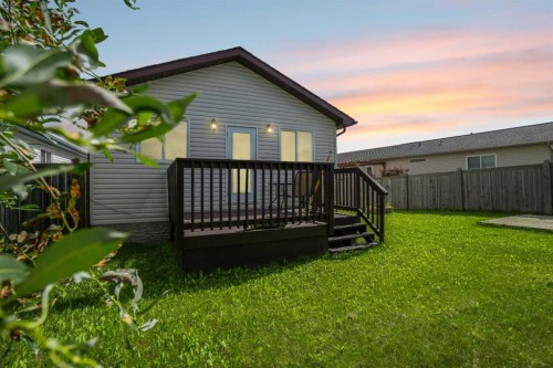 165 Balsam Way, Fort Mcmurray, AB - Outdoor With Deck Patio Veranda
