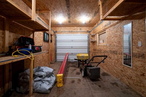 165 Balsam Way, Fort Mcmurray, AB - Indoor Photo Showing Garage