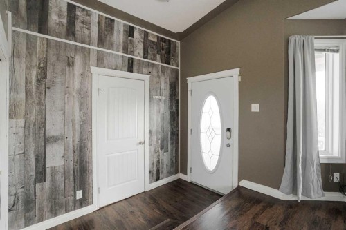 165 Balsam Way, Fort Mcmurray, AB - Indoor Photo Showing Other Room