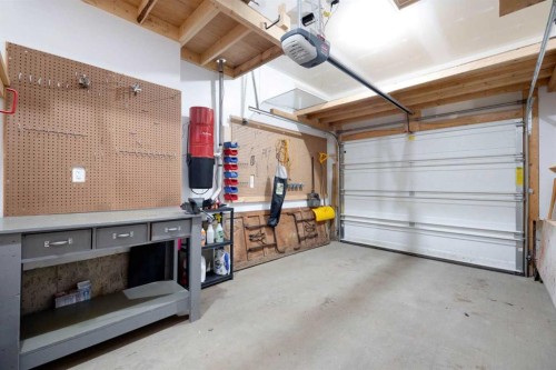 154 Athabasca Crescent, Fort Mcmurray, AB - Indoor Photo Showing Garage