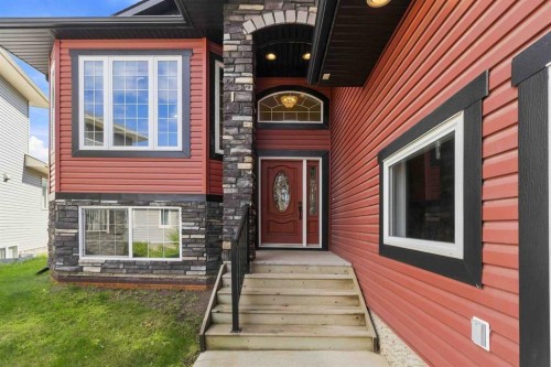 115 Widgeon Place, Fort Mcmurray, AB - Outdoor