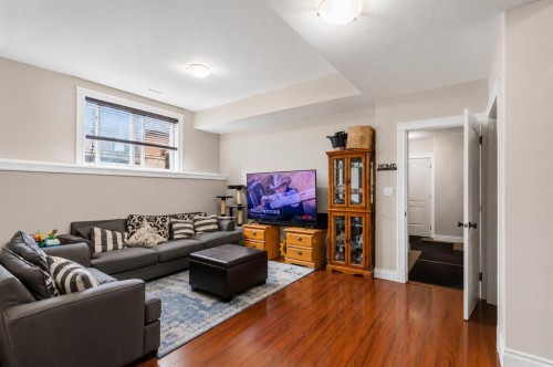 115 Widgeon Place, Fort Mcmurray, AB - Indoor Photo Showing Living Room