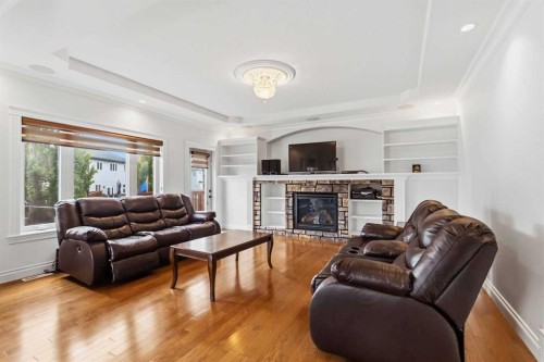 115 Widgeon Place, Fort Mcmurray, AB - Indoor Photo Showing Living Room With Fireplace