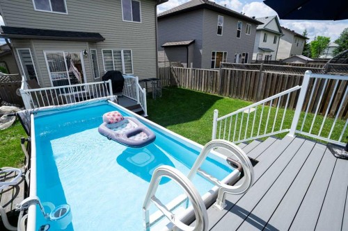 213 Parry Crescent, Fort Mcmurray, AB - Outdoor With Deck Patio Veranda With Exterior