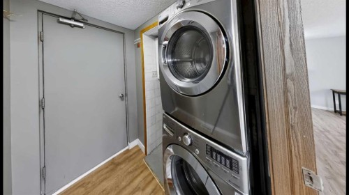 245 Bacon Place, Fort Mcmurray, AB - Indoor Photo Showing Laundry Room