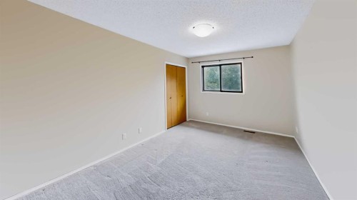 245 Bacon Place, Fort Mcmurray, AB - Indoor Photo Showing Other Room