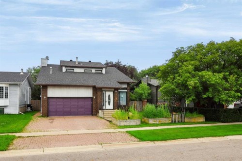 245 Bacon Place, Fort Mcmurray, AB - Outdoor With Facade