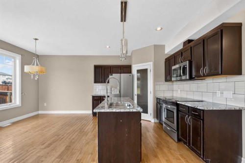 104 Killdeer Way, Fort Mcmurray, AB - Indoor Photo Showing Kitchen With Double Sink