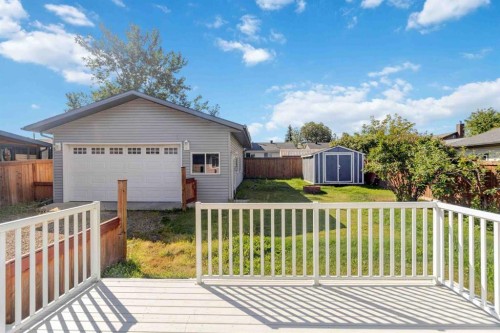 177 Leigh Crescent, Fort Mcmurray, AB - Outdoor With Deck Patio Veranda With Exterior