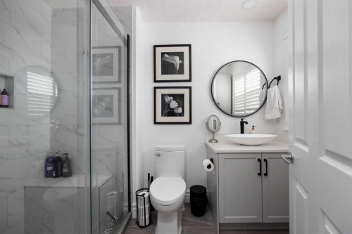 188 Pinnacle Place, Fort Mcmurray, AB - Indoor Photo Showing Bathroom