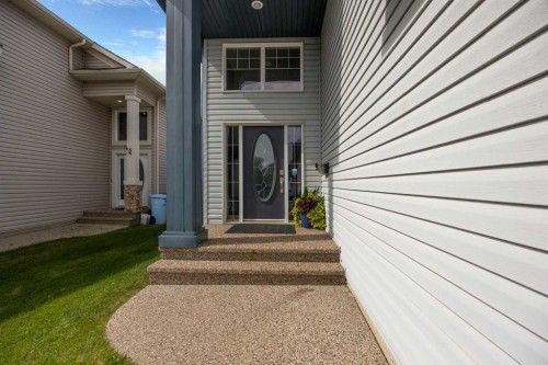 188 Pinnacle Place, Fort Mcmurray, AB - Outdoor