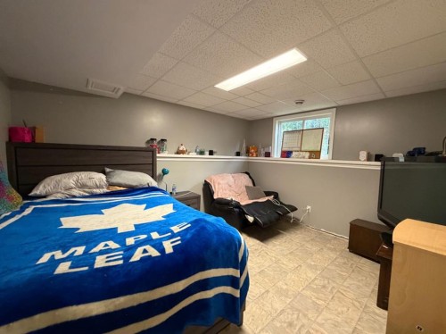708 6 Street, Smith, AB - Indoor Photo Showing Bedroom