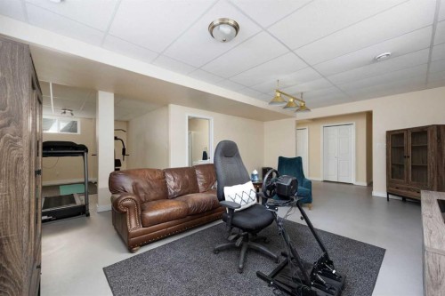 168 Lightbown Way, Fort Mcmurray, AB - Indoor