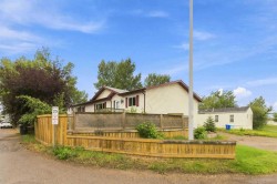 120 Greenwich Lane  Fort Mcmurray, AB T9H 3Z1