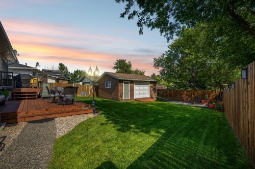 114 Hilltop Crescent, Fort Mcmurray, AB - Outdoor With Deck Patio Veranda