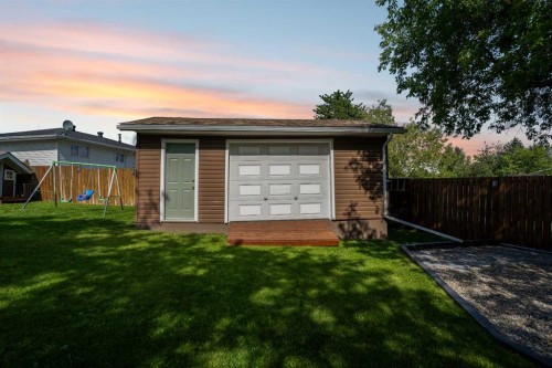 114 Hilltop Crescent, Fort Mcmurray, AB - Outdoor