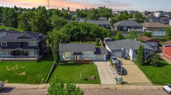 525 Beacon Hill Drive  Fort Mcmurray, AB T9H 2R4