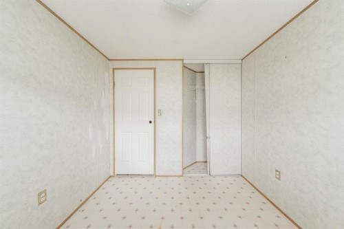 152 Cree Road, Fort Mcmurray, AB - Indoor Photo Showing Other Room