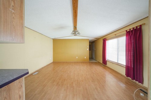 152 Cree Road, Fort Mcmurray, AB - Indoor Photo Showing Other Room