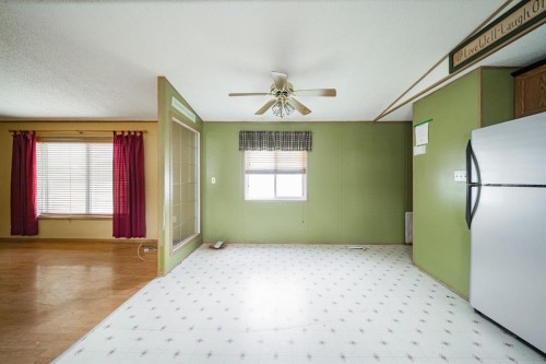 152 Cree Road, Fort Mcmurray, AB - Indoor