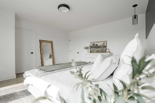 123 Athabasca Crescent, Fort Mcmurray, AB - Indoor Photo Showing Bedroom