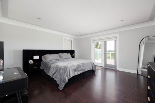 724 Heritage Drive, Fort Mcmurray, AB - Indoor Photo Showing Bedroom