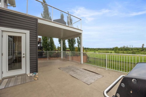724 Heritage Drive, Fort Mcmurray, AB - Outdoor With Balcony With Exterior