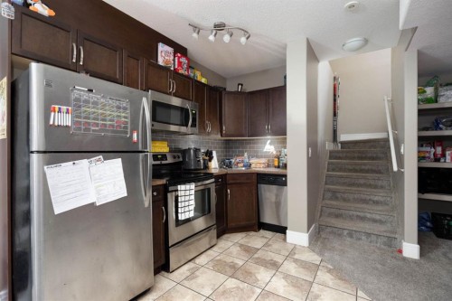 201 Snowy Owl Way, Fort Mcmurray, AB 