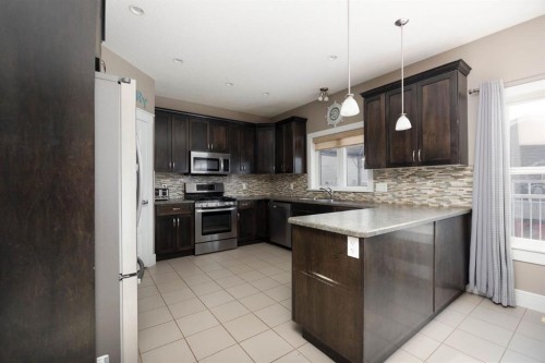 201 Snowy Owl Way, Fort Mcmurray, AB 
