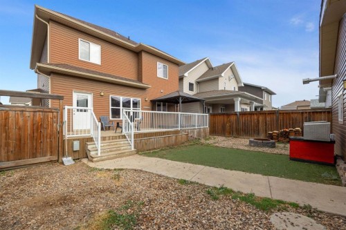 201 Snowy Owl Way, Fort Mcmurray, AB 