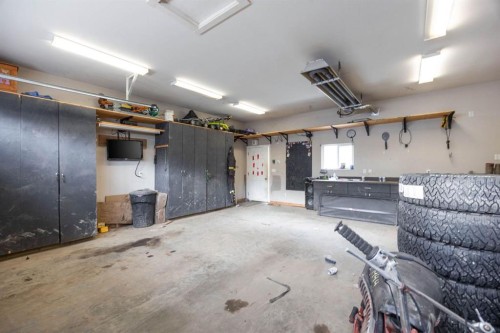201 Snowy Owl Way, Fort Mcmurray, AB 