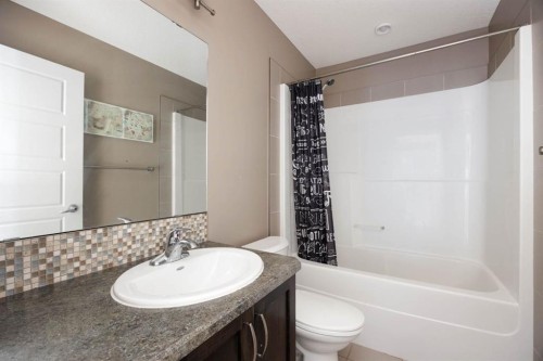 201 Snowy Owl Way, Fort Mcmurray, AB 