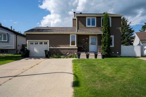 108 Norbasca Bay  Fort Mcmurray, AB T9H 4T6