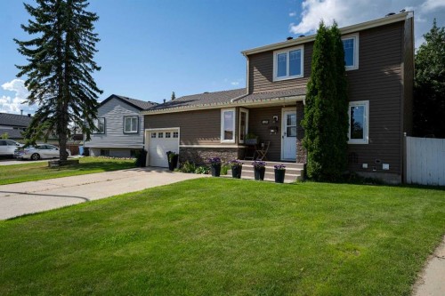 108 Norbasca Bay, Fort Mcmurray, AB - Outdoor