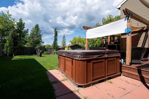 108 Norbasca Bay, Fort Mcmurray, AB - Outdoor